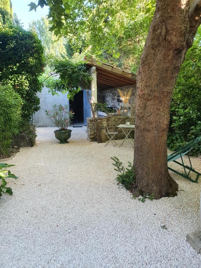 Jas de Berrias Chambre d’hôte Extérieur photo